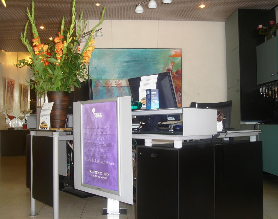 Hostellerie De La Vendee Lancy Bagian luar foto