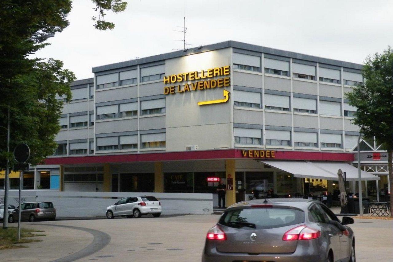 Hostellerie De La Vendee Lancy Bagian luar foto