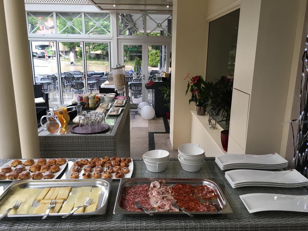 Hostellerie De La Vendee Lancy Bagian luar foto