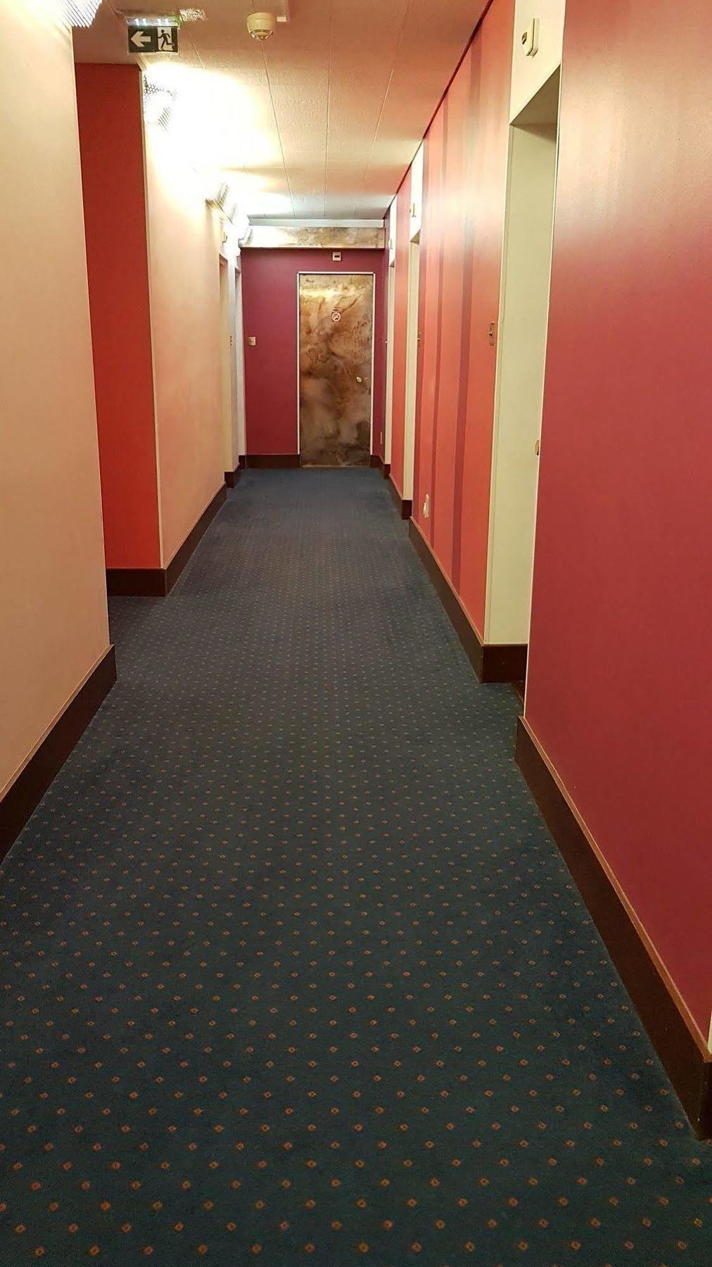 Hostellerie De La Vendee Lancy Bagian luar foto